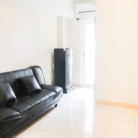 Simply Minimalist 2Br The Springlake Summarecon Apartment By Travelio Bekasi Exterior foto